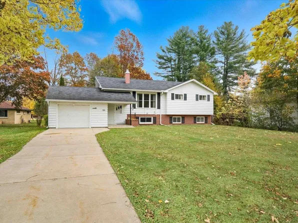 781 South BIRON DRIVE, Wisconsin Rapids, WI 54494