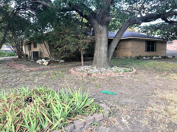 4th image of 627 Flamingo Way