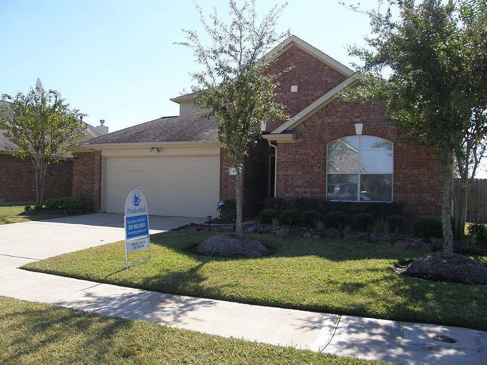 1st image of 4710 Cedar Hill Dr