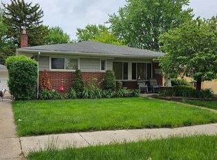 21296 Arcyle St, Clinton Township, MI 48035