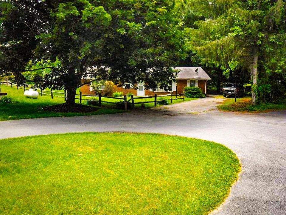 100 Brandon Dr, Lewisburg, WV 24901 MLS 23603 Zillow