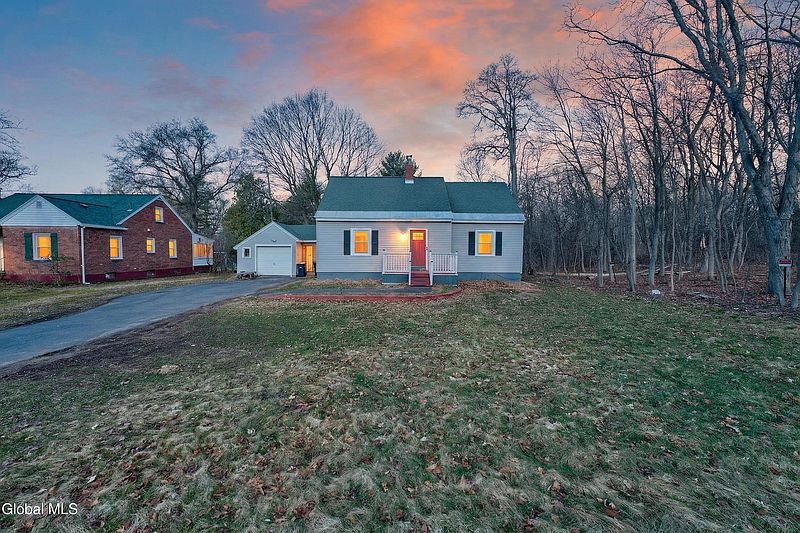 2nd image of 57 Spring Road