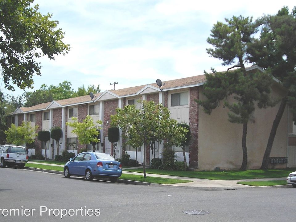 1st image of 744 E Hedges Ave