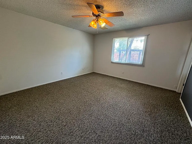 2520 S Terrace Rd — Photo 20