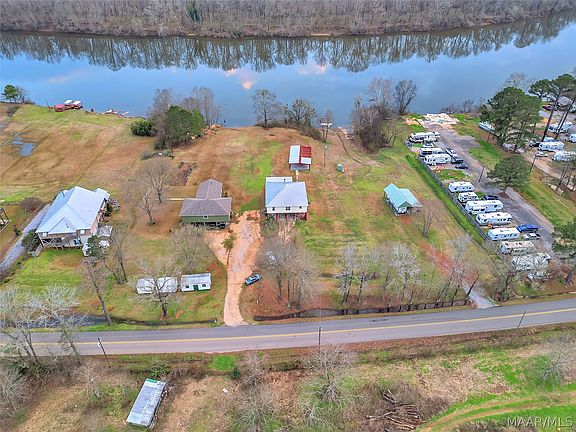 5th image of 4032 River Oaks Rd