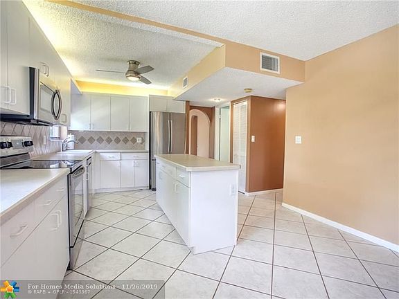 5th image of 7531 NW 79th Ave APT 201