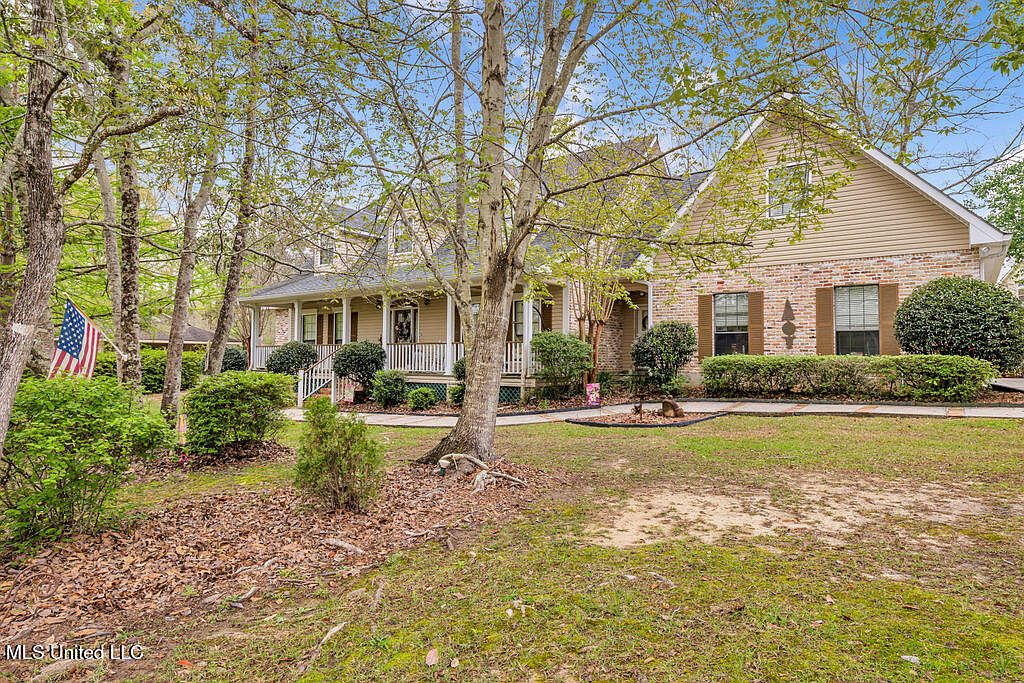 9720 Pokai St, Diamondhead, MS 39525 | Zillow