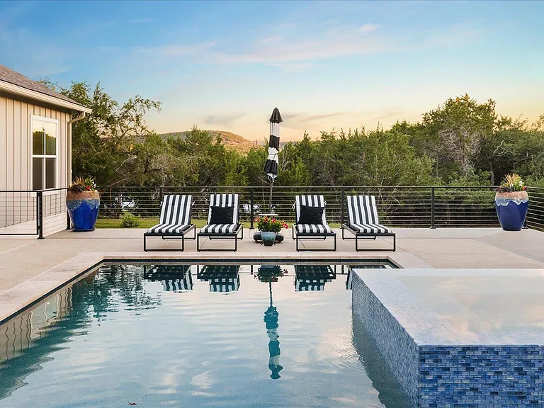625B Las Colinas Dr — Photo 32