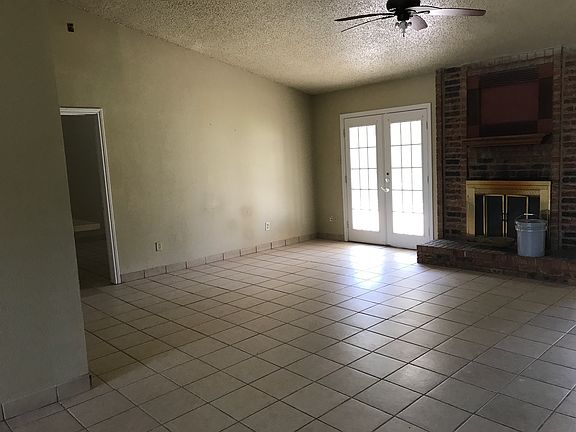 5th image of 330 Juniper Dr