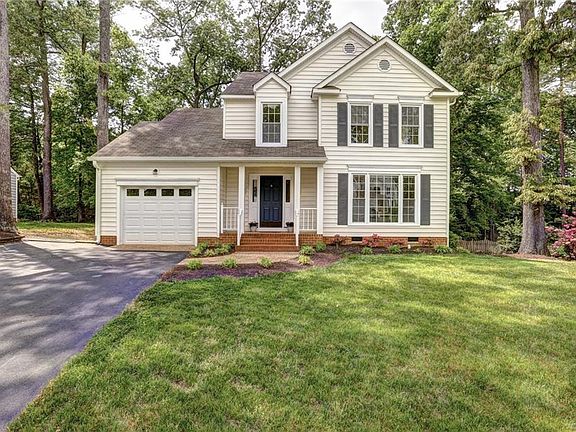 5th image of 10505 Oak Cottage Dr