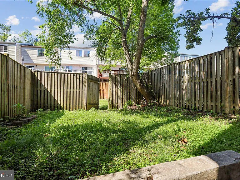 5913 Spruce Run Ct — Photo 5