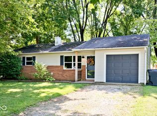 975 Rolling Hill Rd, Greenwood, IN 46142