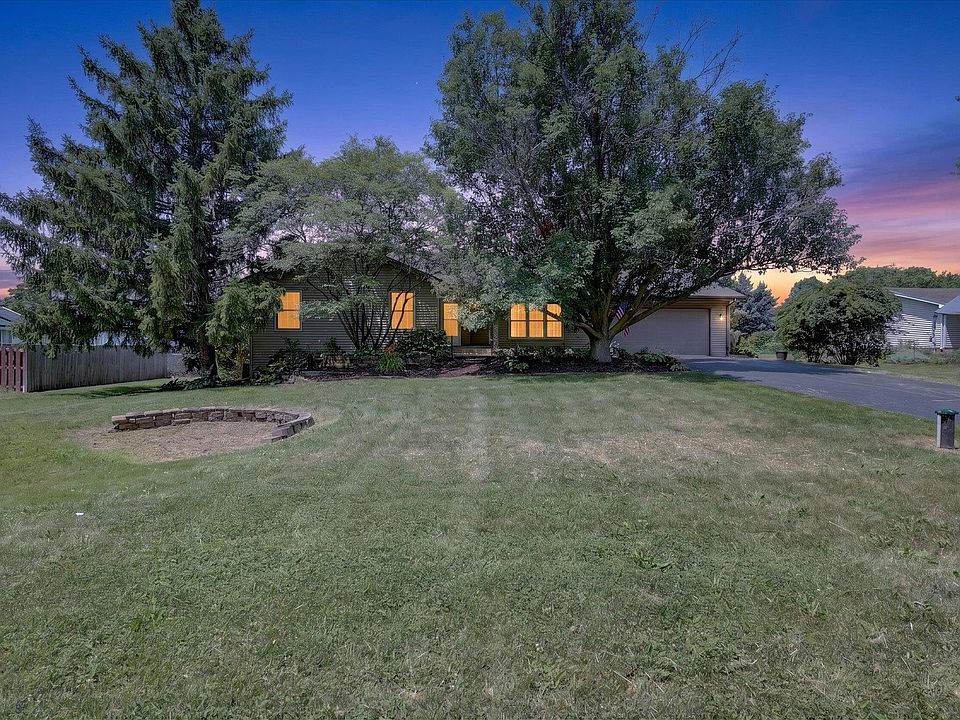 1st image of 6370 Broadview Ave