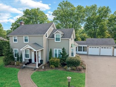 143 Oak Street, Amityville, NY, 11701
