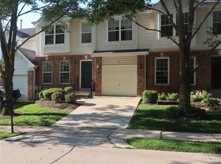 442 Summit Tree Ct, Fenton, MO 63026