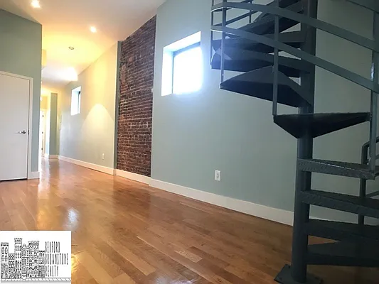 Rented by ERNY LLC | media 11