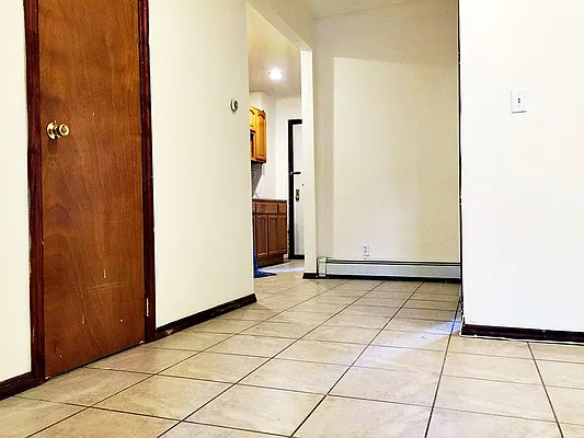 Rented by MNS | media 3