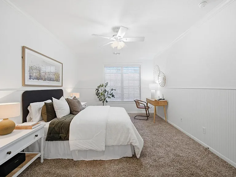 1246 Glenwood Canyon Ln — Photo 13
