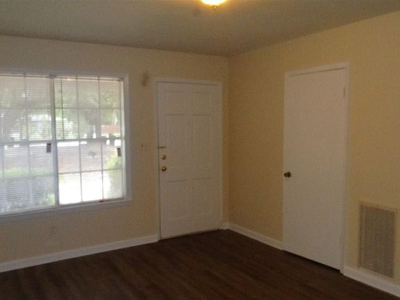 3rd image of 4300 N 8th Ave APT 1
