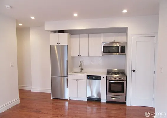 Rented by Oxford Property Group | media 2