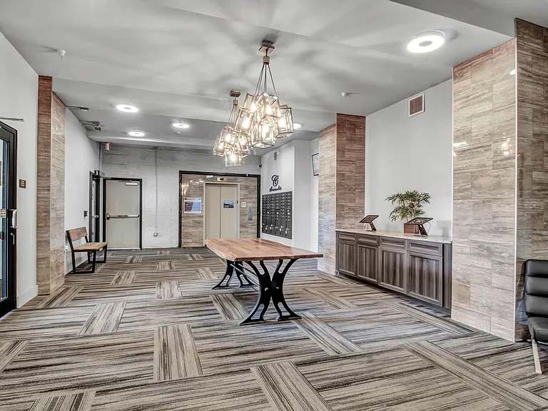 Crescendo Loft Apartments — Photo 46