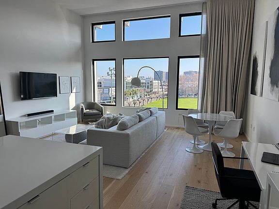 2nd image of 310 Carolina St #401