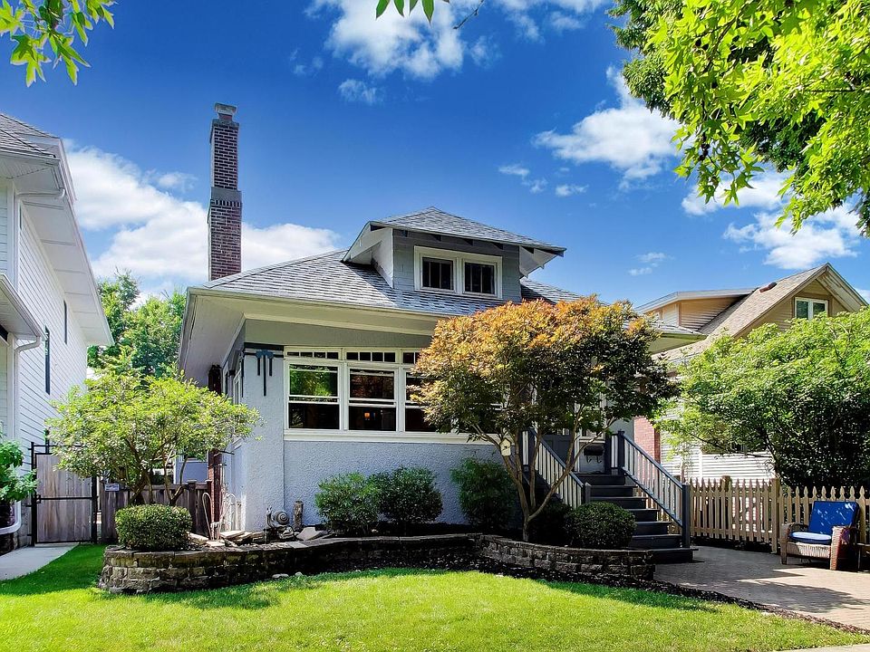 1st image of 617 Clarence Ave