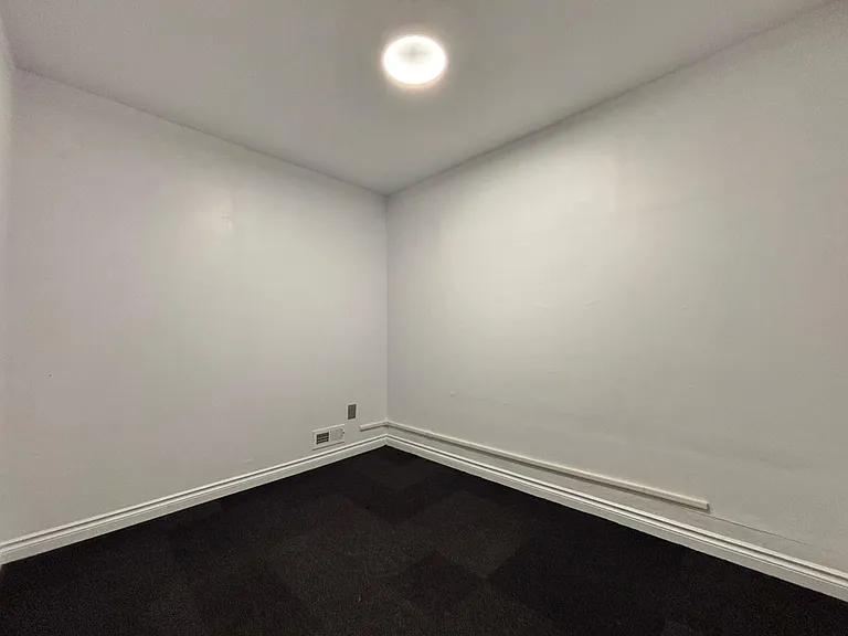 8316 N James Ct — Photo 8