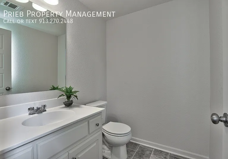 21581 W 126th Ter #26 — Photo 15