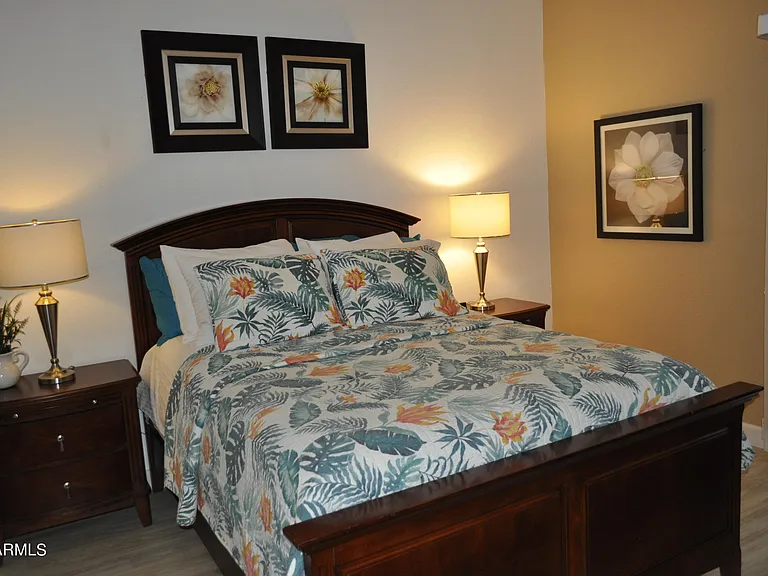 11032 N 28th Dr #303 — Photo 11