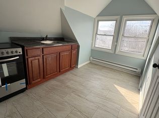 921 S 17th St FLOOR 3, Newark, NJ