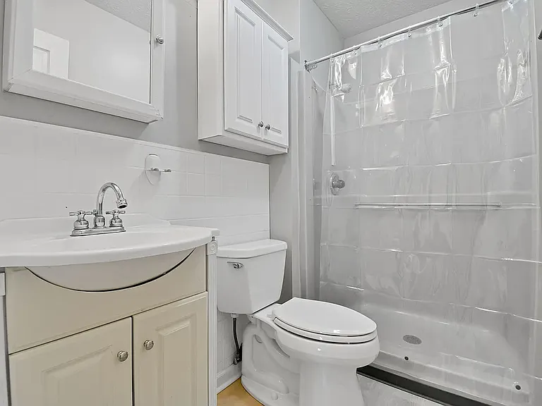 5978 Alice Dr — Photo 31