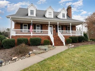 146 Silkwind Ct, Clemmons, NC 27012