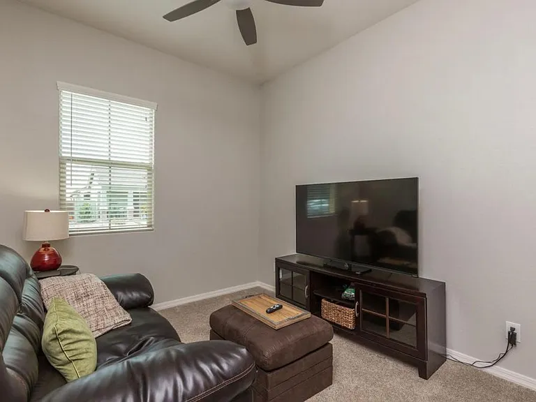 4162 E Cynthia St — Photo 10