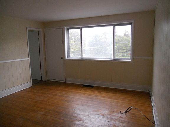 4th image of 4180 Bailey Ave APT 3