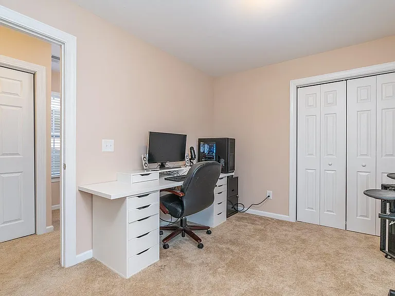 104 Saluda Springs Ct — Photo 18