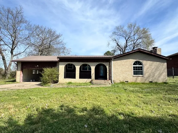 607 Lehigh Ave, Hartshorne, OK 74547
