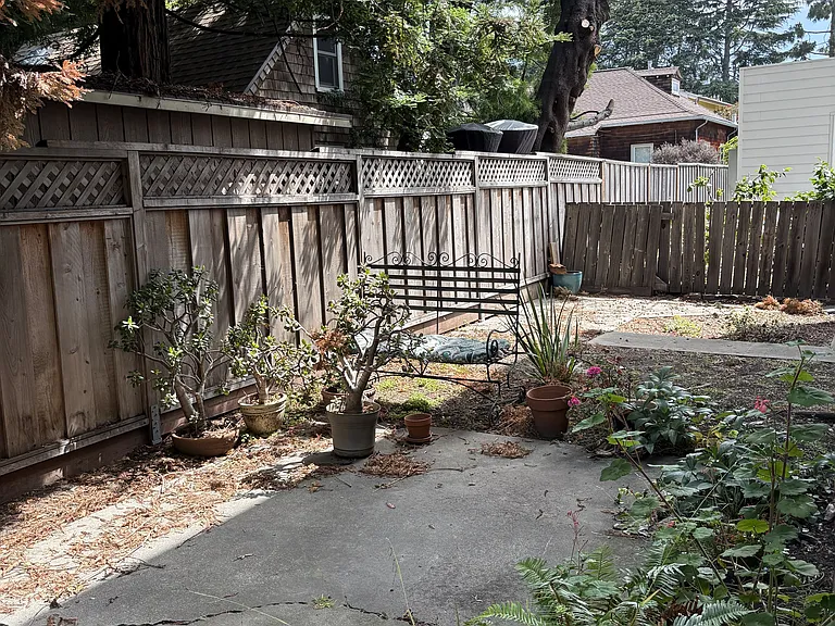 1721 Berkeley Way #4 — Photo 17
