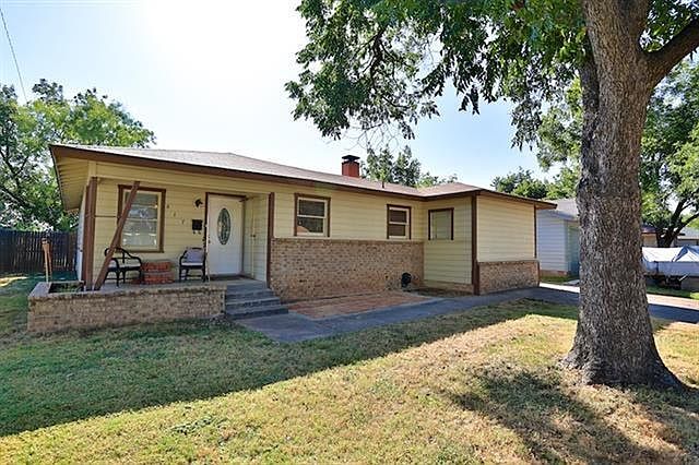 1st image of 817 Woodlawn Dr