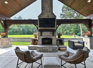 N6775 Tippecanoe Trl, Elkhorn, WI 53121