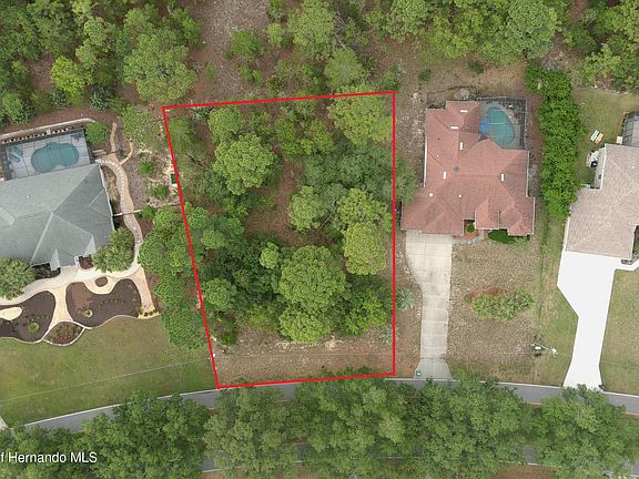 5th image of 116 Oak Village Blvd S