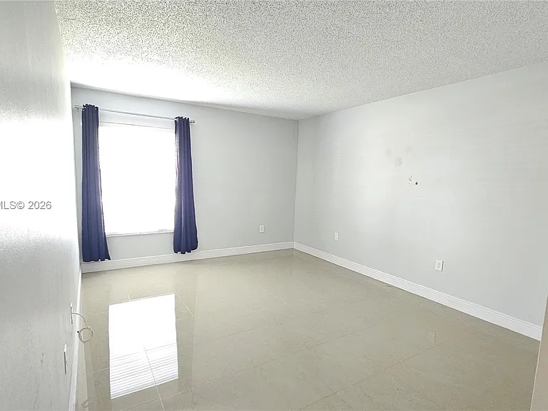 5800 SW 127th Ave #2103 — Photo 10