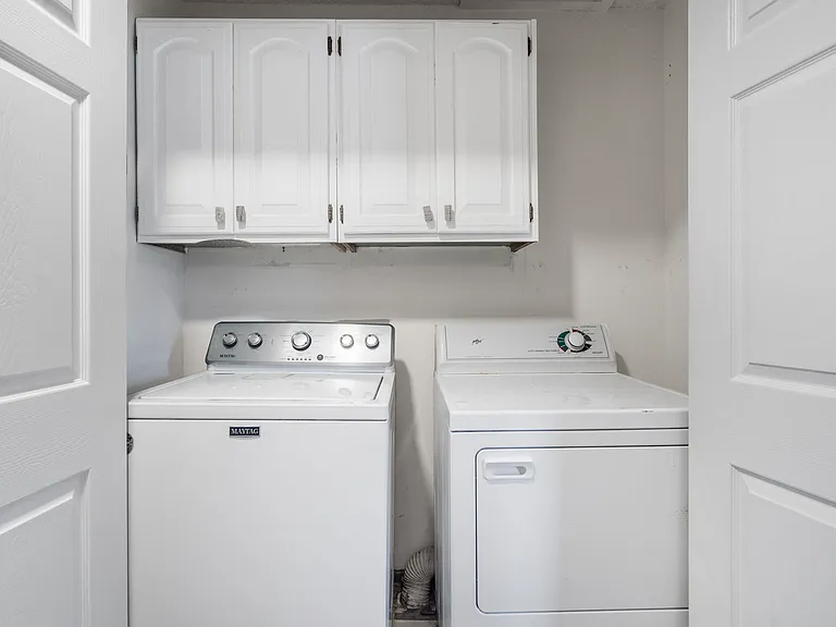 Upstairs Laundry Unit