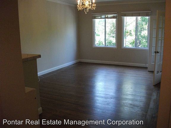 4th image of 1285 Oak Grove Ave APT 09