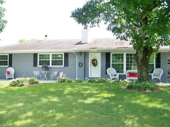 150 Turkey Ford Rd, Dobson, NC 27017