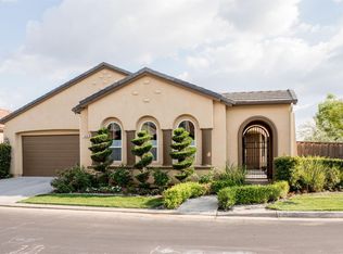 3430 Bloomfield Ln, Clovis, CA
