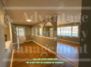 1601 Robins St, Conway, AR 72034