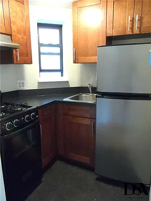 Rented by DSA Realty | media 3