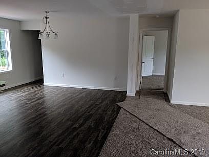 5th image of 182 Winding Cedar Dr