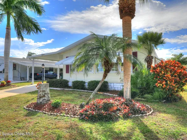 931 Jacaranda Dr, Barefoot Bay, FL 32976